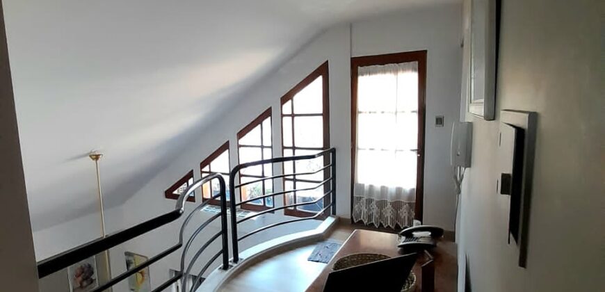 Calle Uruguay!! – Una casa soñada en Pleno Centro!! – Apta Crédito Calle Uruguay!! – Una casa soñada en Pleno Centro!! – Apta Crédito