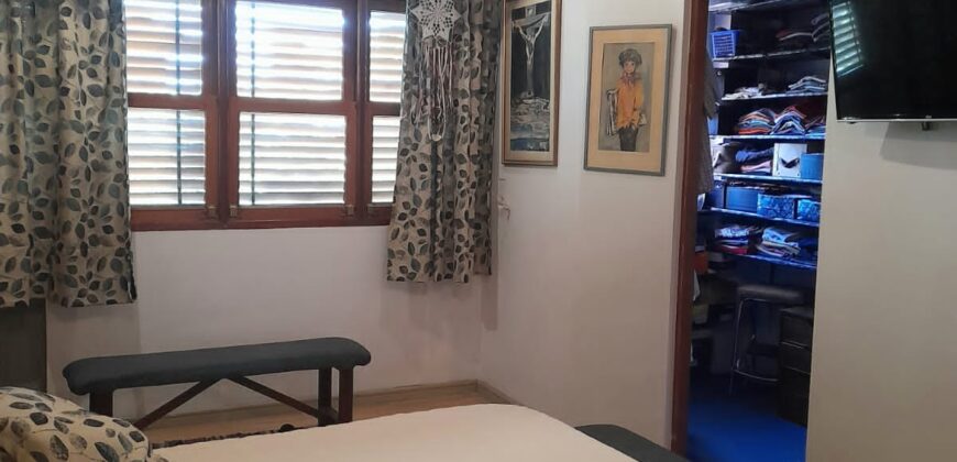 Calle Uruguay!! – Una casa soñada en Pleno Centro!! – Apta Crédito Calle Uruguay!! – Una casa soñada en Pleno Centro!! – Apta Crédito