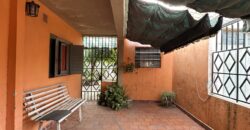 Av. Las Américas  – Excelente ubicación vivienda/comercial Av. Las Américas  – Excelente ubicación vivienda/comercial