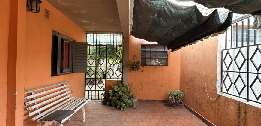Av. Las Américas  – Excelente ubicación vivienda/comercial Av. Las Américas  – Excelente ubicación vivienda/comercial