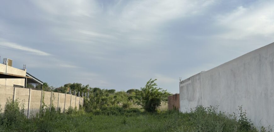 Lote en zona Crauzas y Espejo Lote en zona Crauzas y Espejo